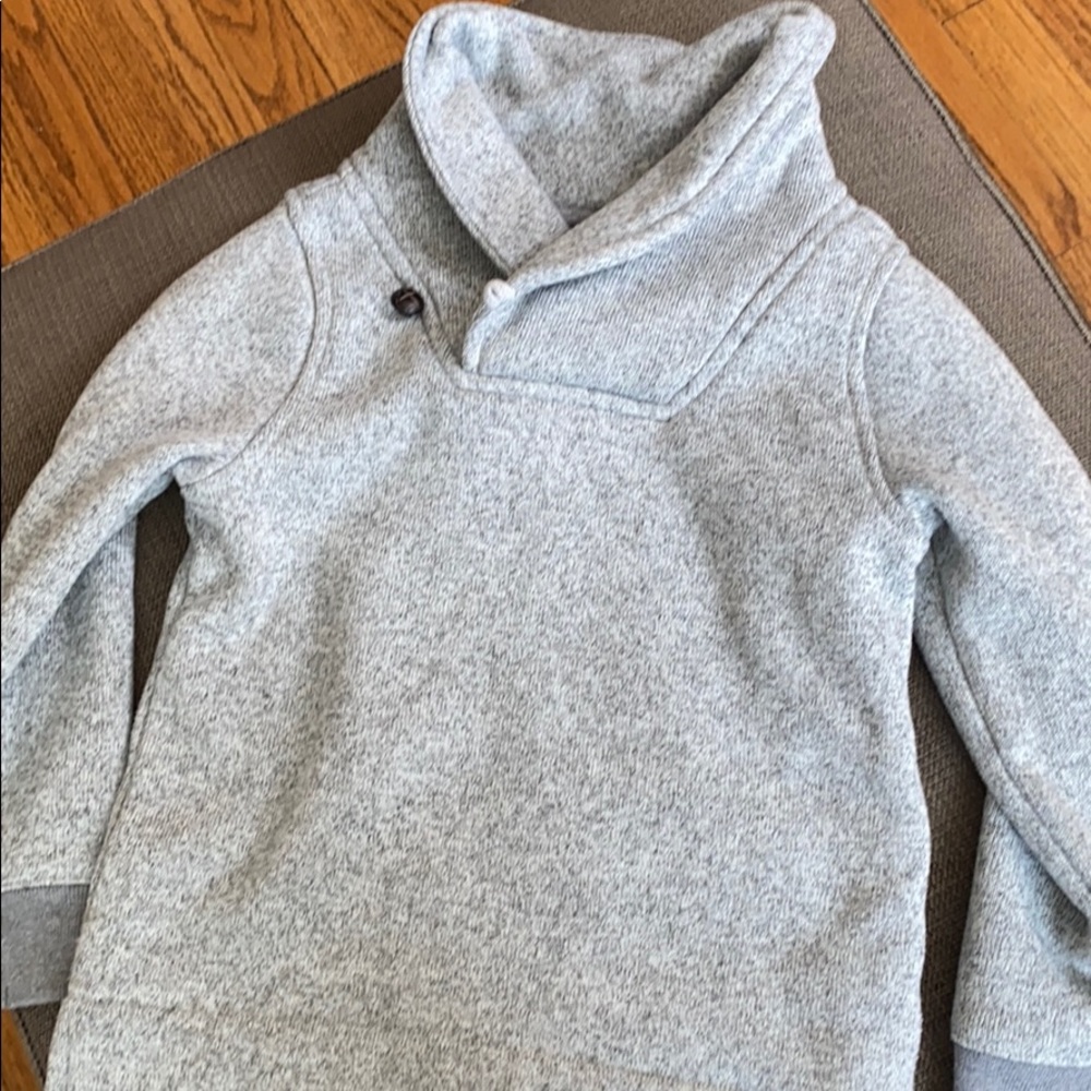 Sweater for toddler size 6